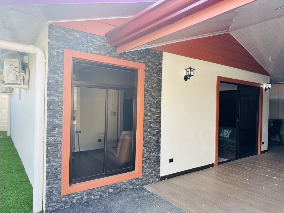 2-BR Home in Playa Potrero – 5 Min to Beach – Long-Term Rental
