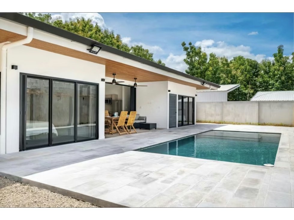 Contemporary Home with Private Pool – Minutes from Avellanas Beach